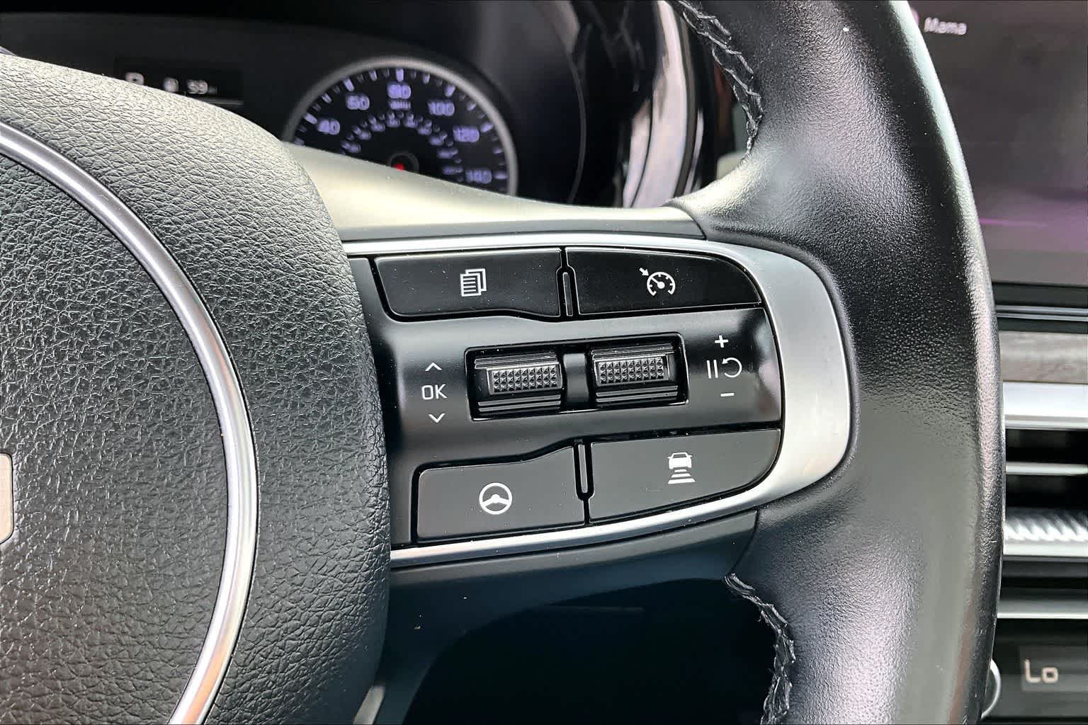 Thumbnail: 2022 Kia K5 - 17