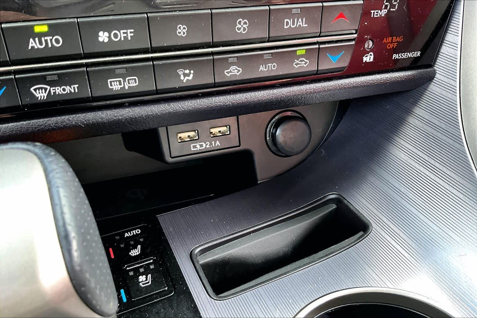 Thumbnail: 2022 Lexus RX - 23