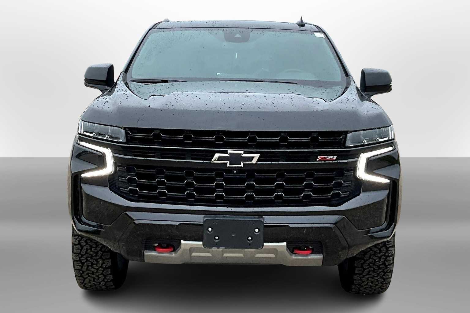 Thumbnail: 2023 Chevrolet Suburban - 3