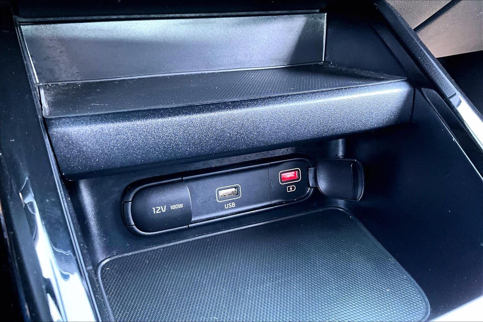 Thumbnail: 2022 Kia Forte - 19