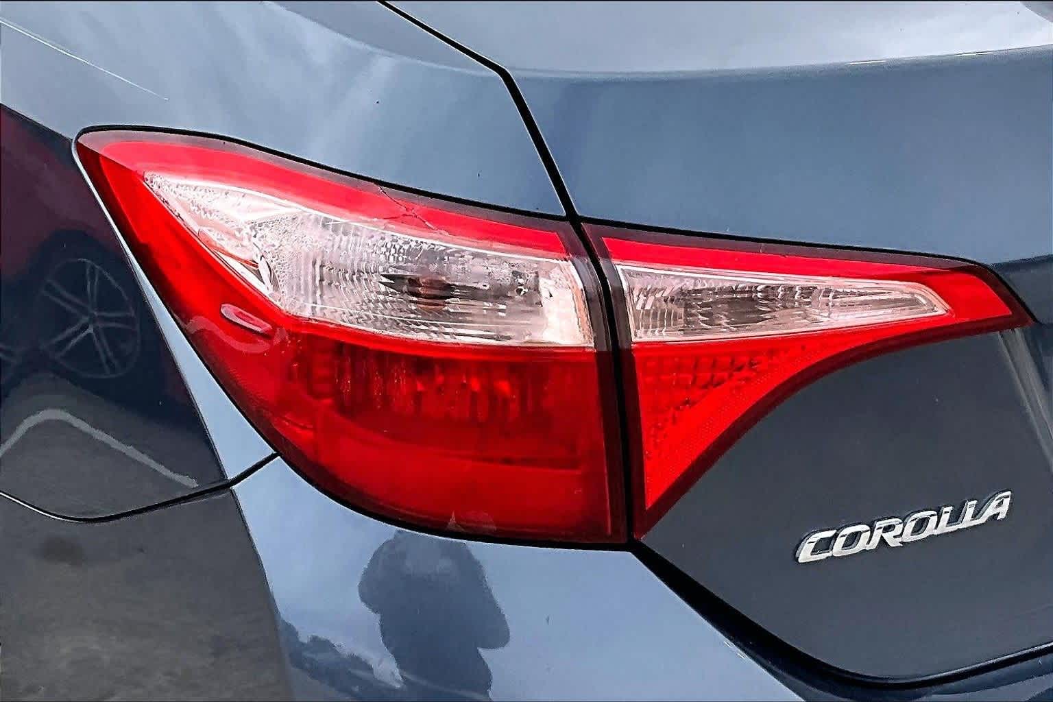 Thumbnail: 2018 Toyota Corolla - 31