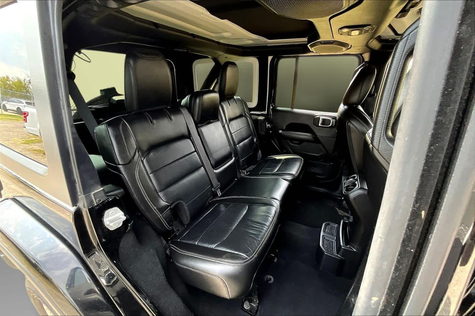 Thumbnail: 2018 Jeep Wrangler - 28