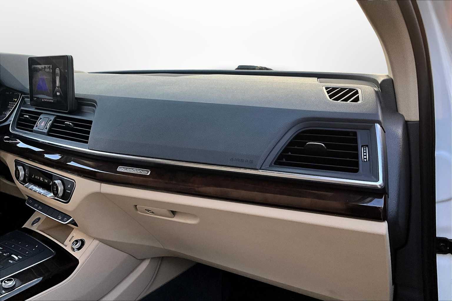 Thumbnail: 2019 Audi Q5 - 15