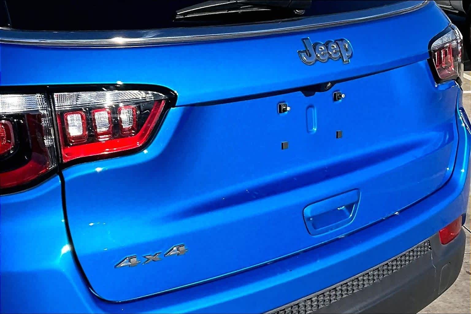 Thumbnail: 2024 Jeep Compass - 32