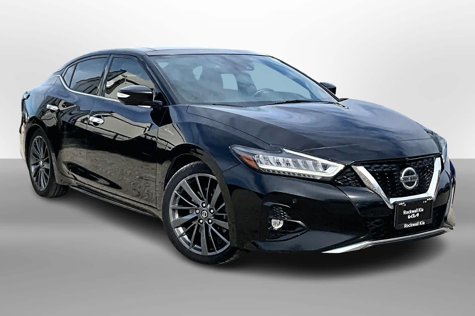 Thumbnail: 2020 Nissan Maxima - 10