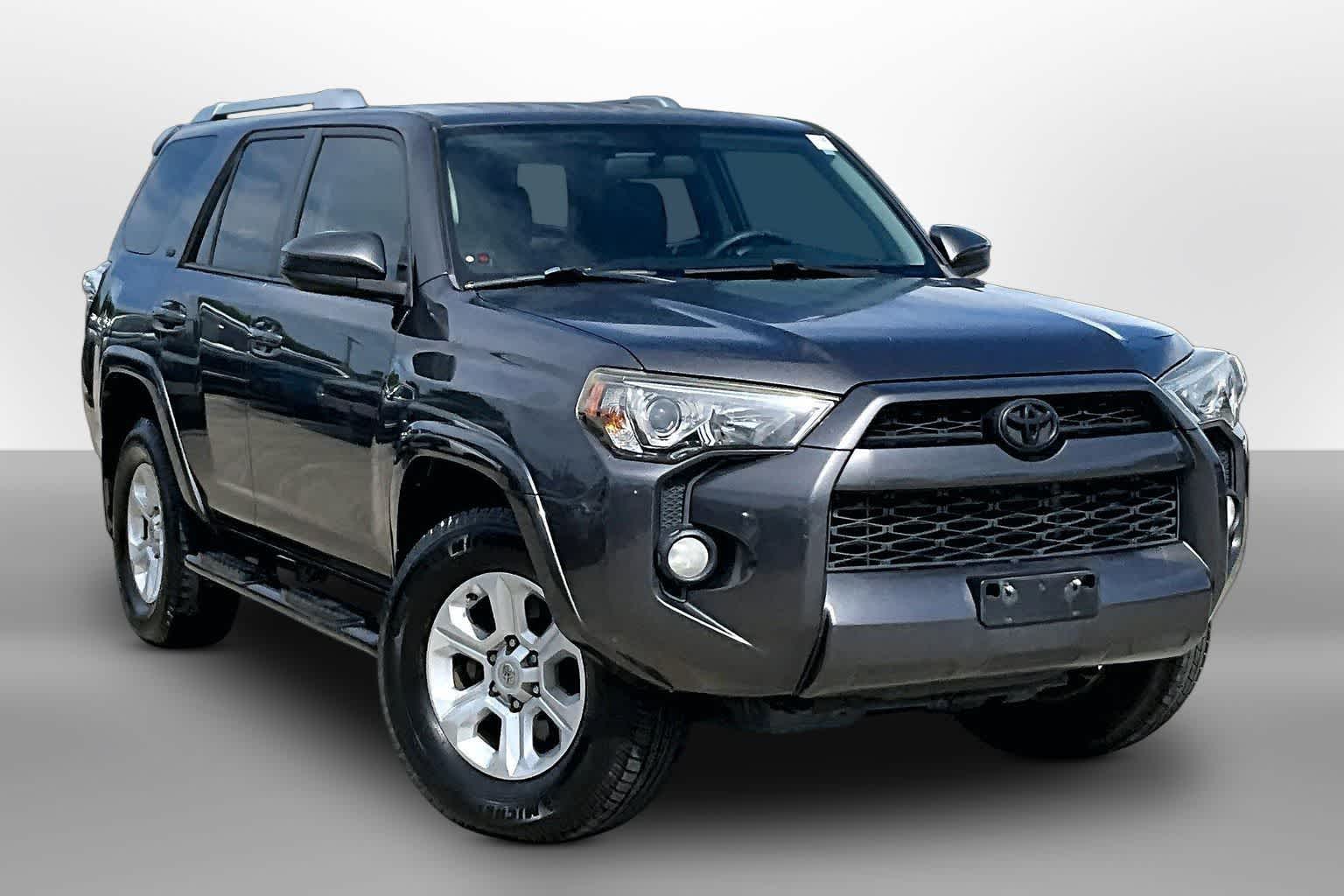 Thumbnail: 2016 Toyota 4Runner - 10