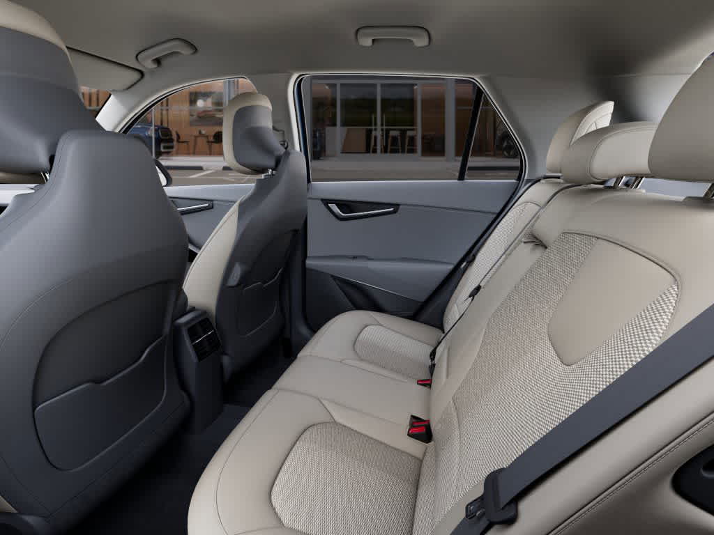 Thumbnail: 2025 Kia Niro - 18