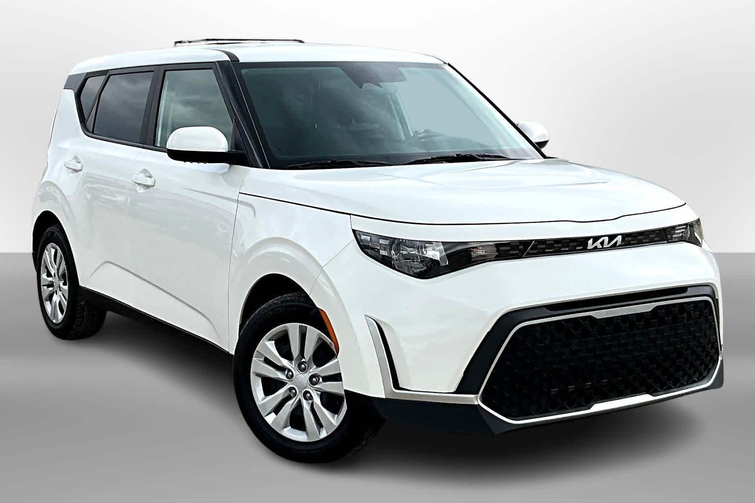Thumbnail: 2023 Kia Soul - 10