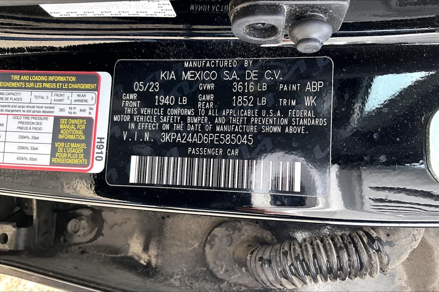 Thumbnail: 2023 Kia Rio - 24