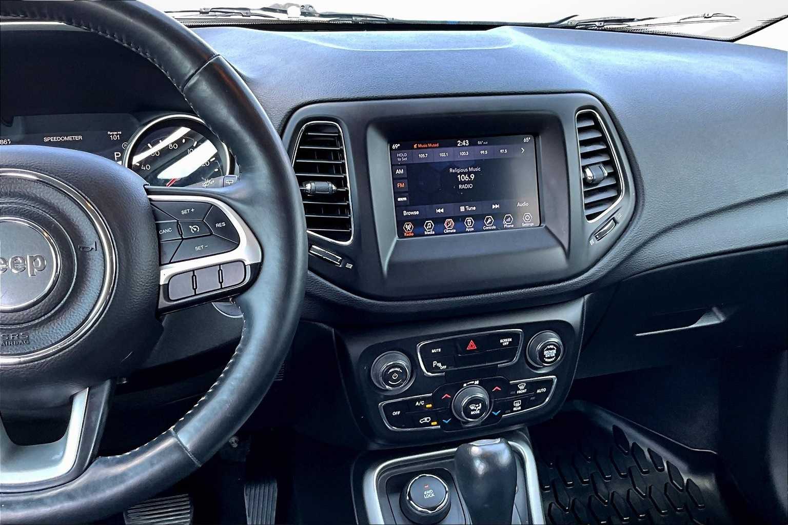 Thumbnail: 2018 Jeep Compass - 6
