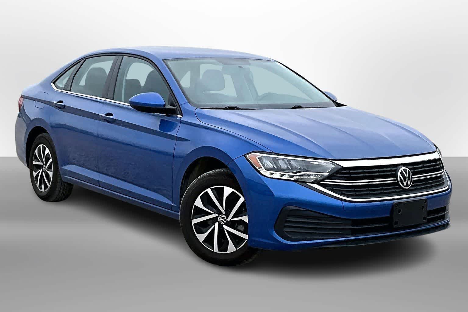 Thumbnail: 2022 Volkswagen Jetta - 10