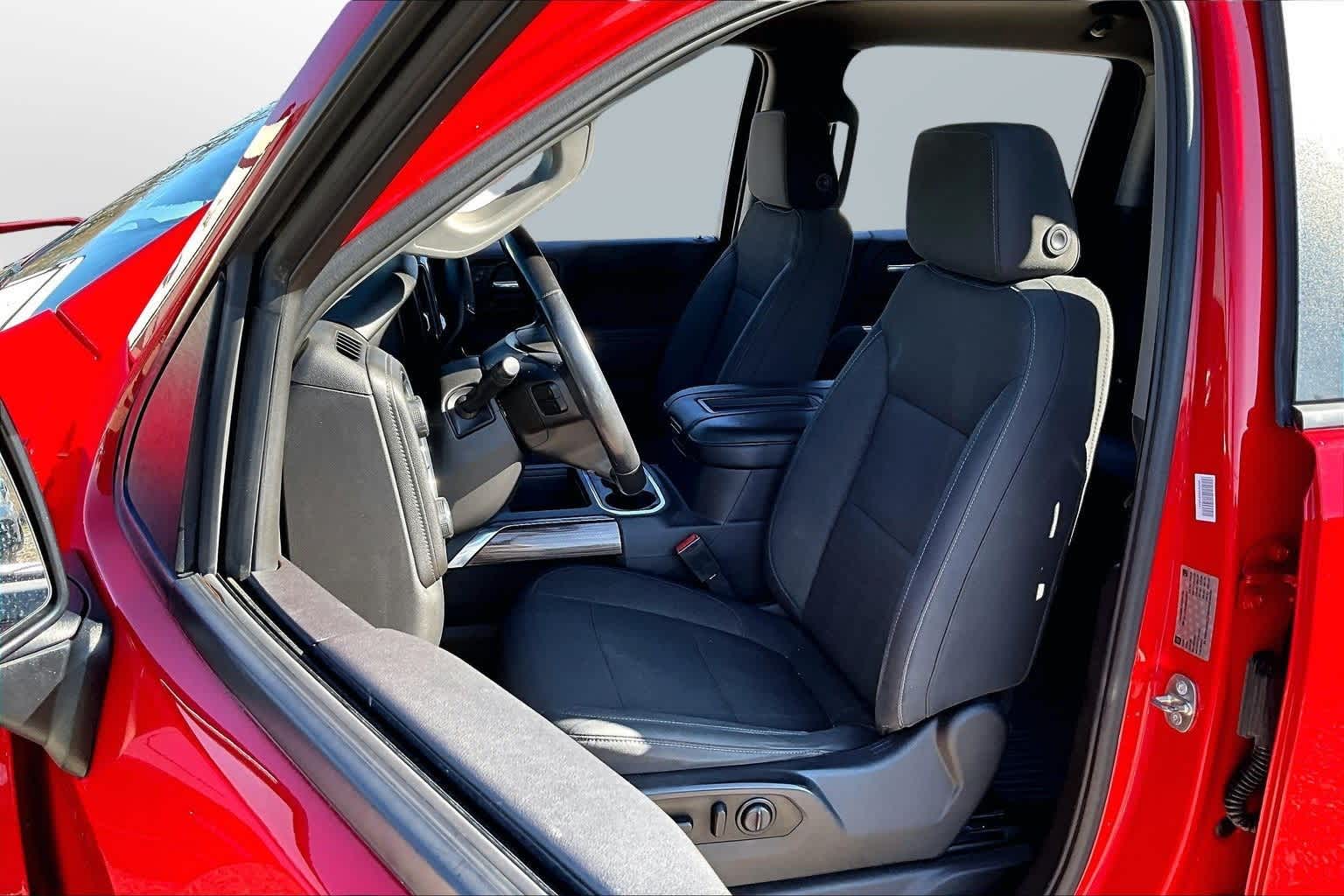 Thumbnail: 2019 Chevrolet Silverado 1500 - 25