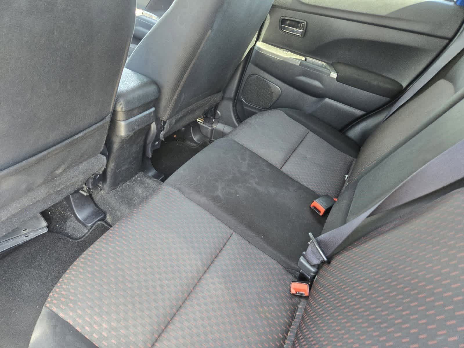 Thumbnail: 2019 Mitsubishi Outlander Sport - 13