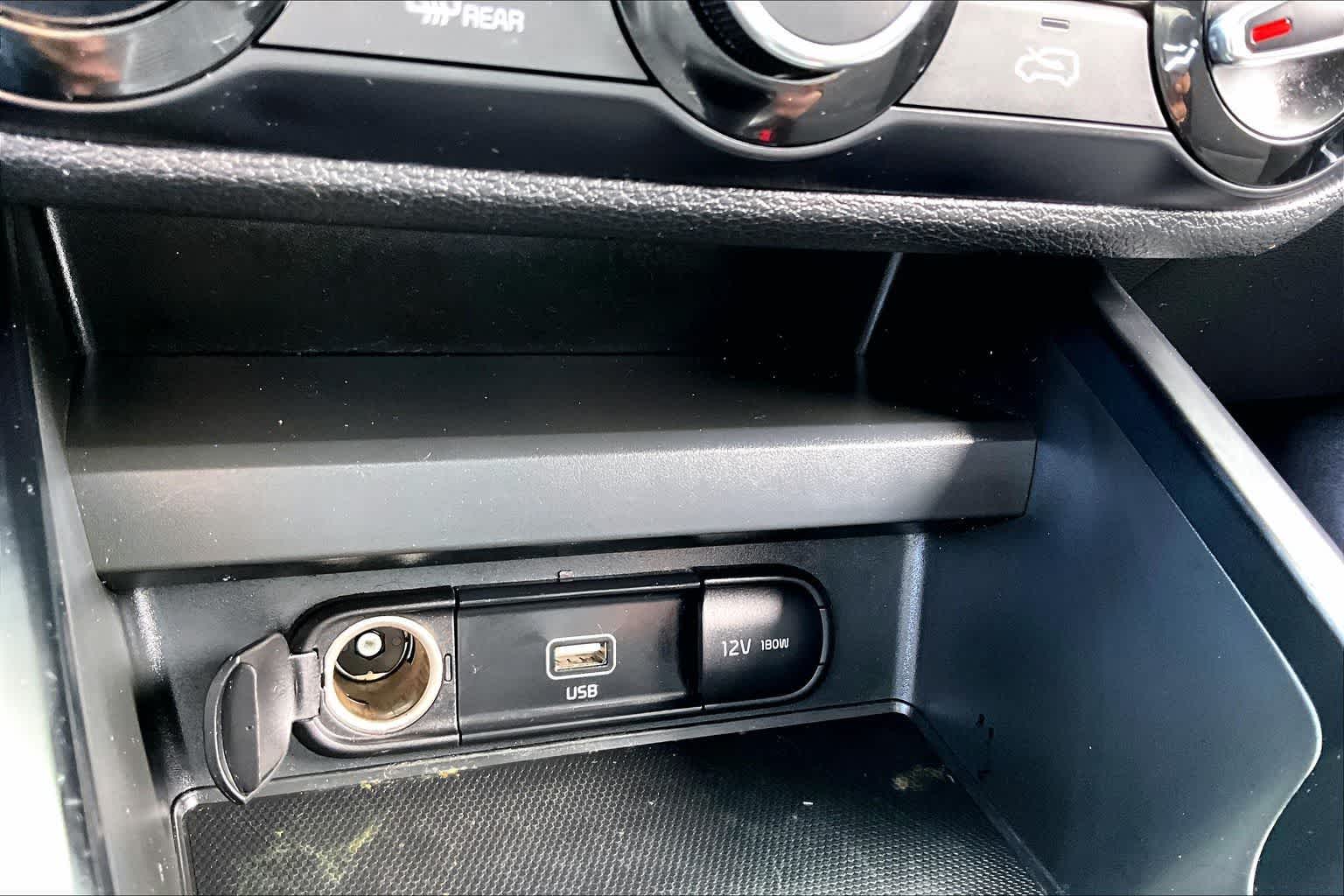Thumbnail: 2022 Kia Soul - 20