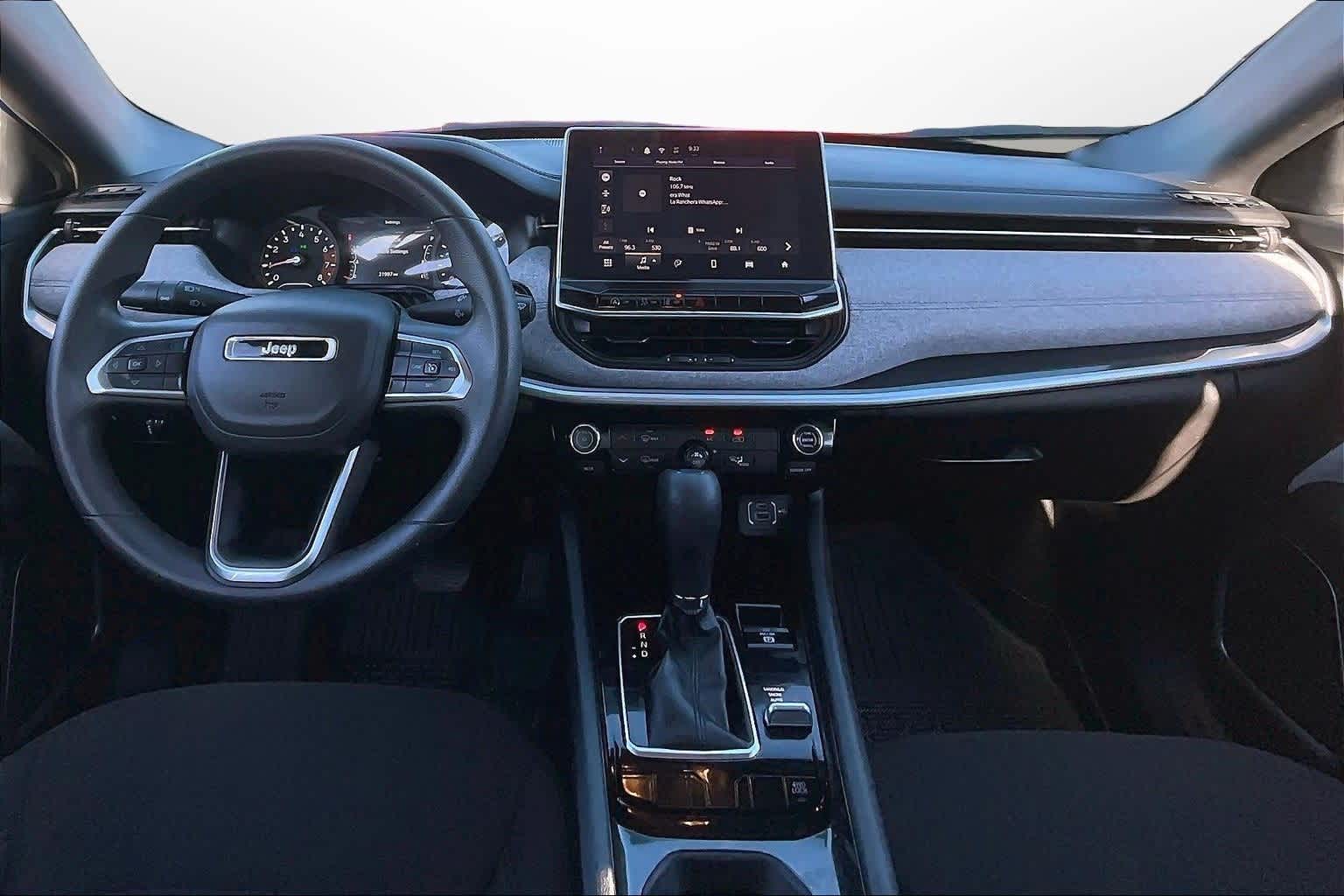 Thumbnail: 2024 Jeep Compass - 14