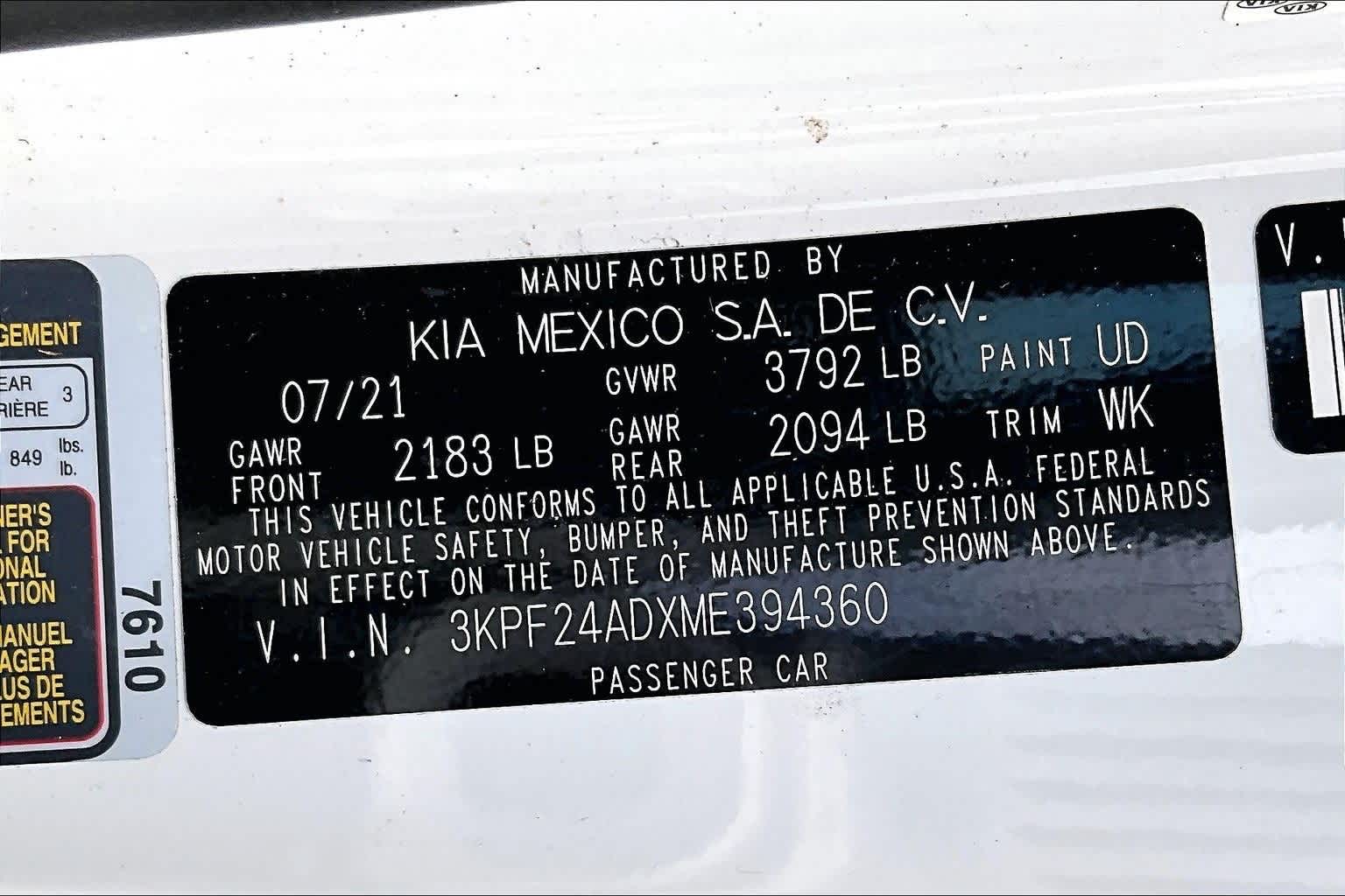 Thumbnail: 2021 Kia Forte - 32