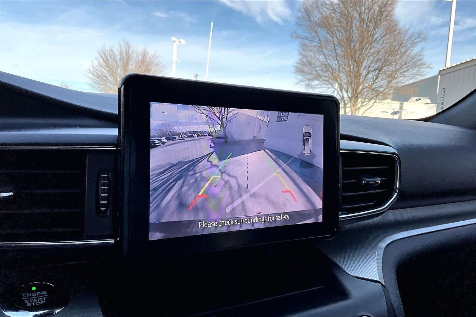 Thumbnail: 2020 Ford Explorer - 20