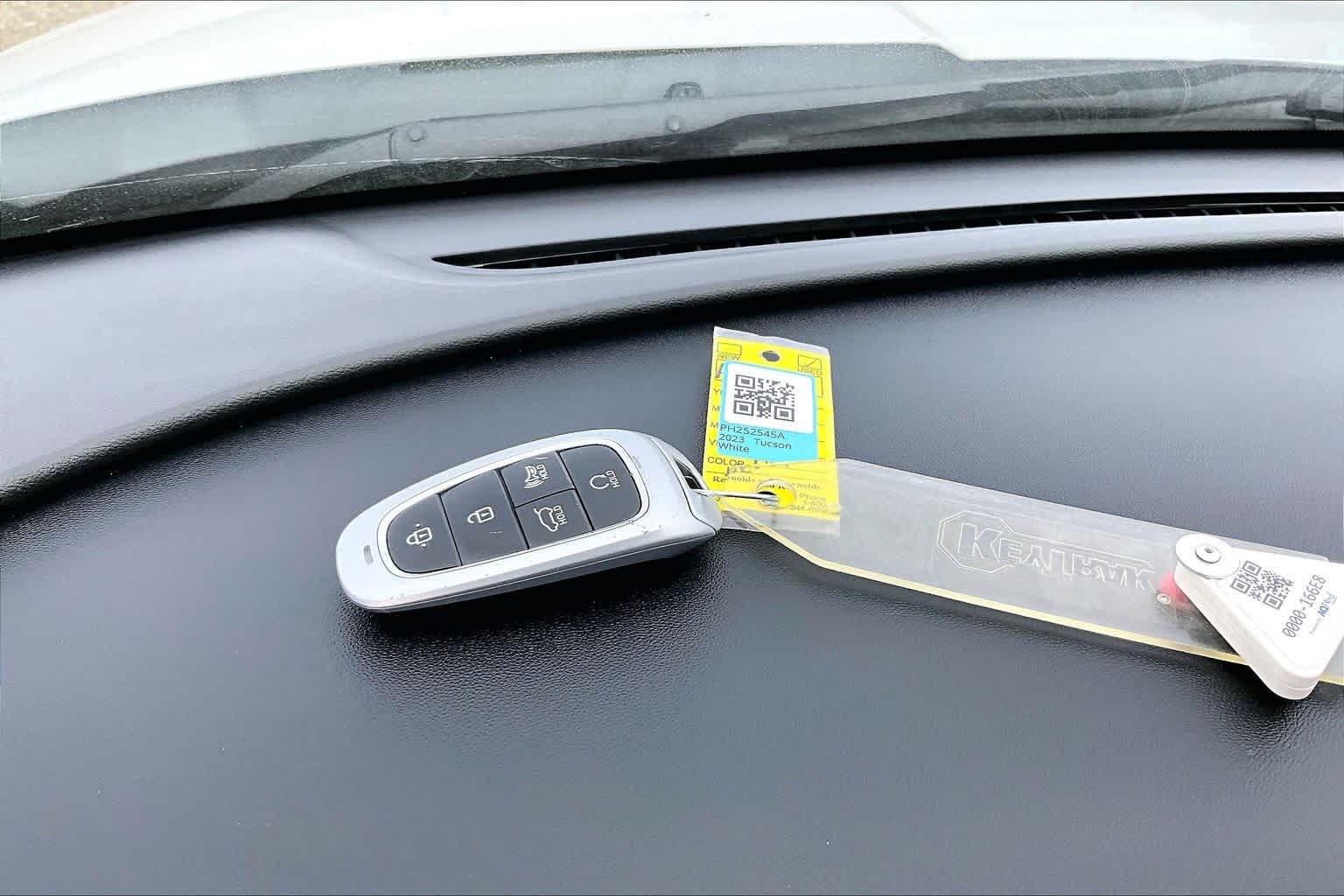 Thumbnail: 2023 Hyundai Tucson - 9