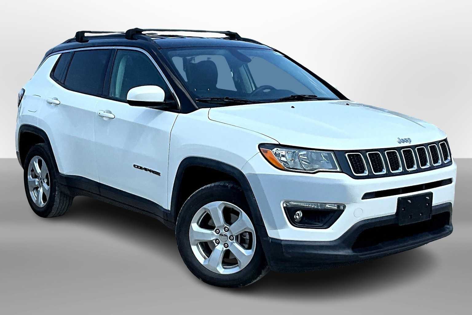Thumbnail: 2018 Jeep Compass - 10