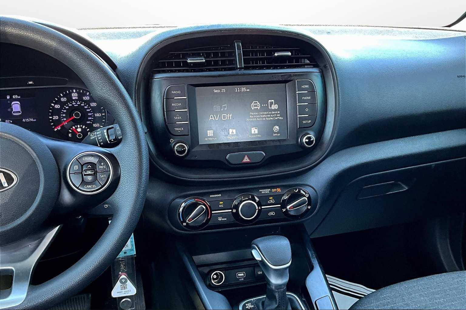 Thumbnail: 2020 Kia Soul - 6