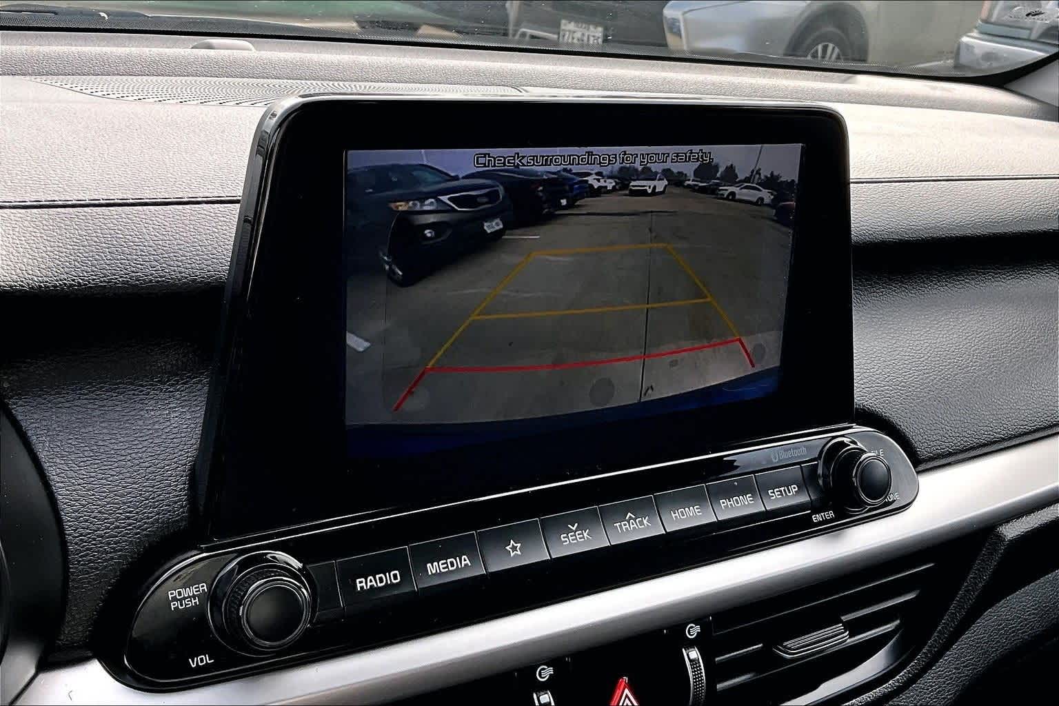 Thumbnail: 2019 Kia Forte - 21