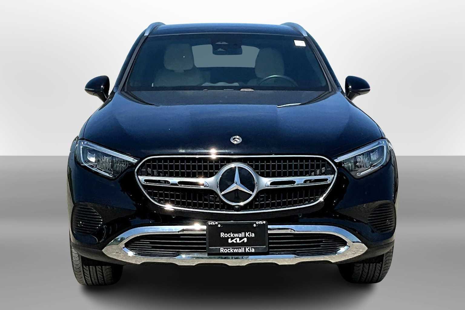 Thumbnail: 2024 Mercedes-Benz GLC - 3