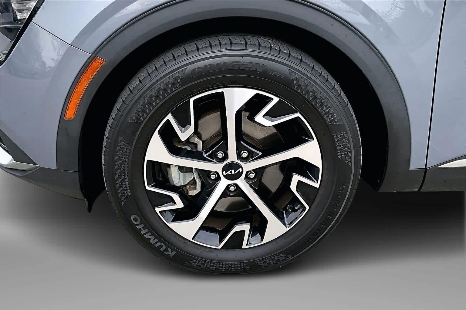 Thumbnail: 2023 Kia Sportage - 8