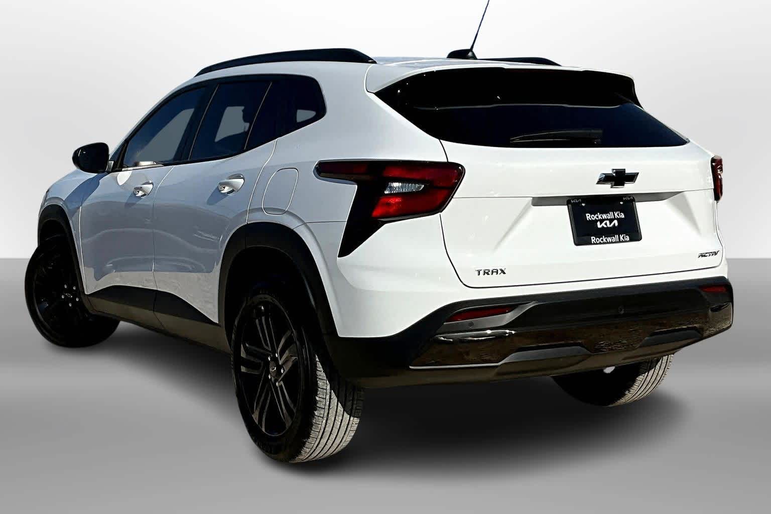 Thumbnail: 2025 Chevrolet Trax - 11