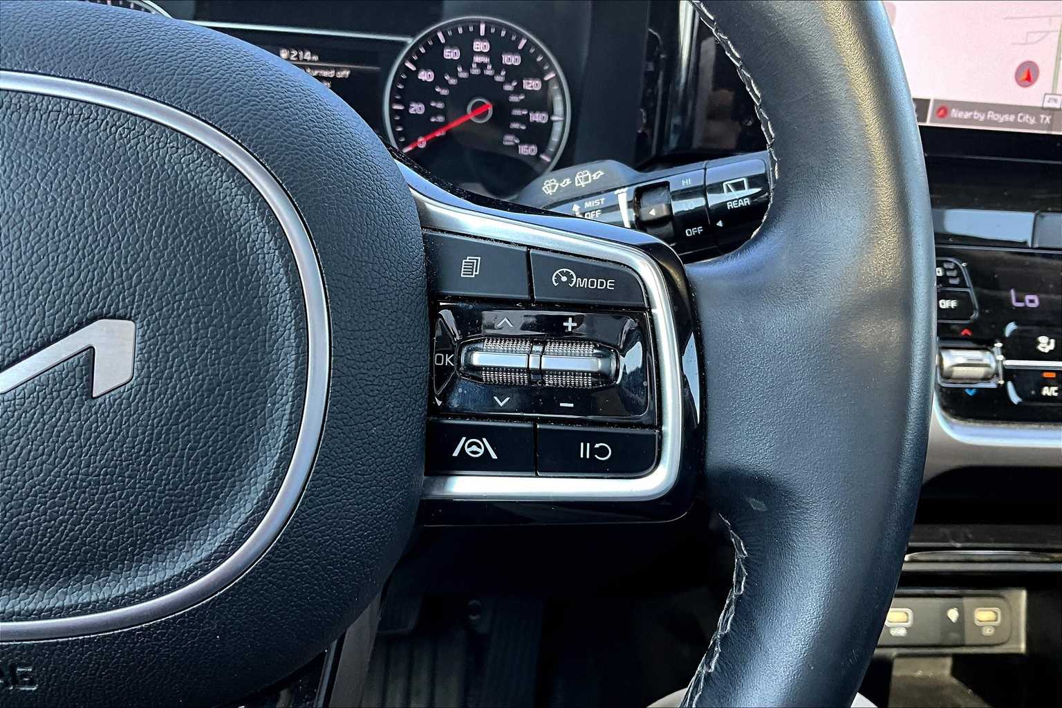 Thumbnail: 2023 Kia Sorento - 20