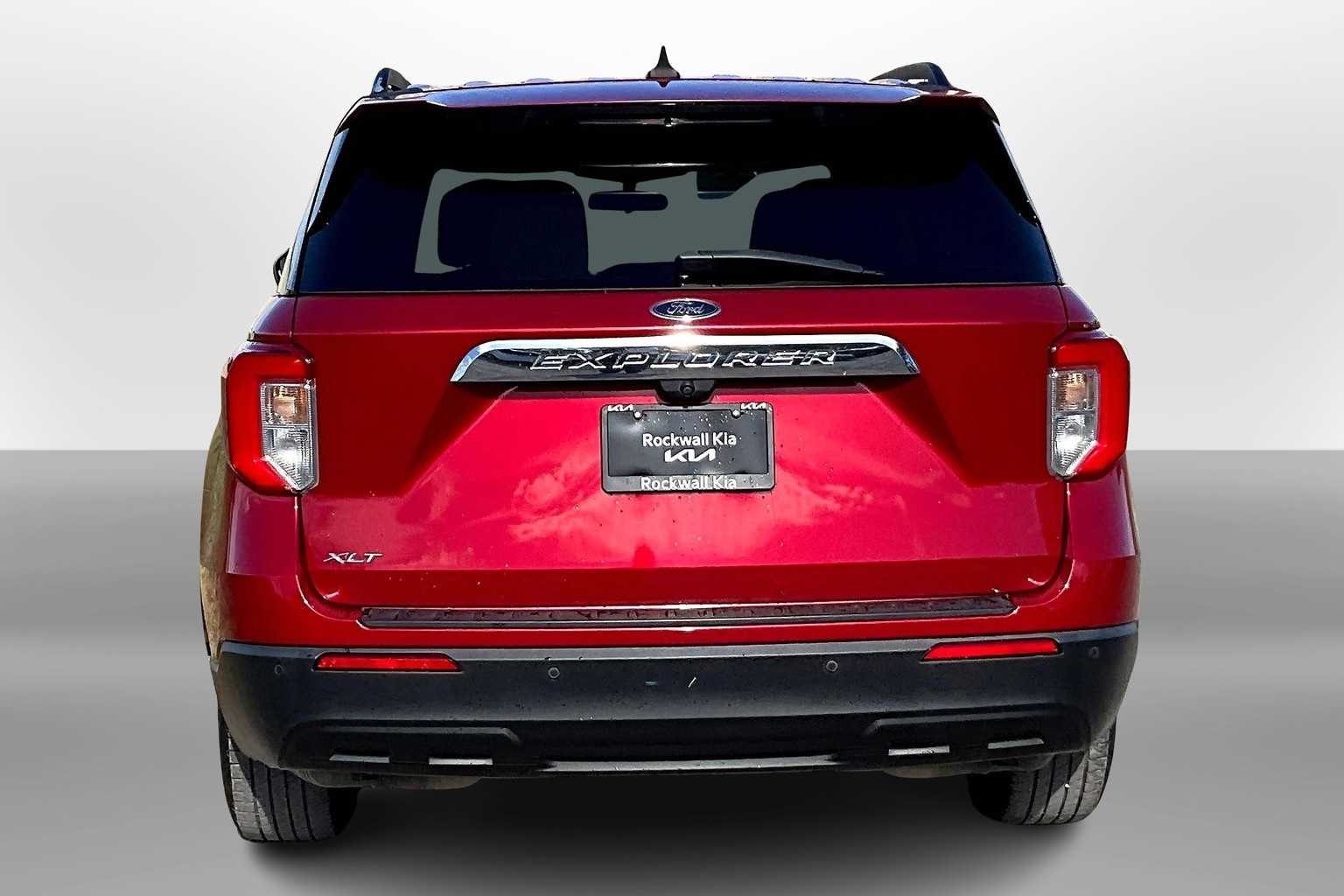 Thumbnail: 2021 Ford Explorer - 4