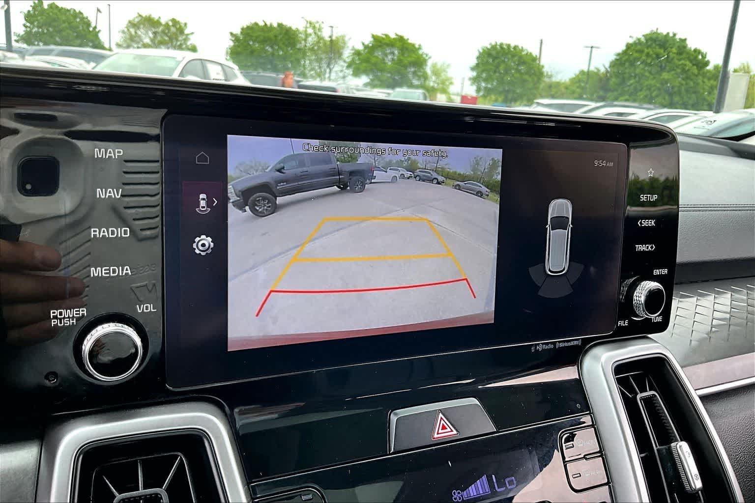 Thumbnail: 2023 Kia Sorento - 20