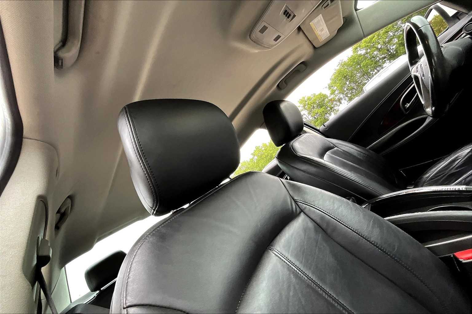 Thumbnail: 2012 Buick LaCrosse - 16
