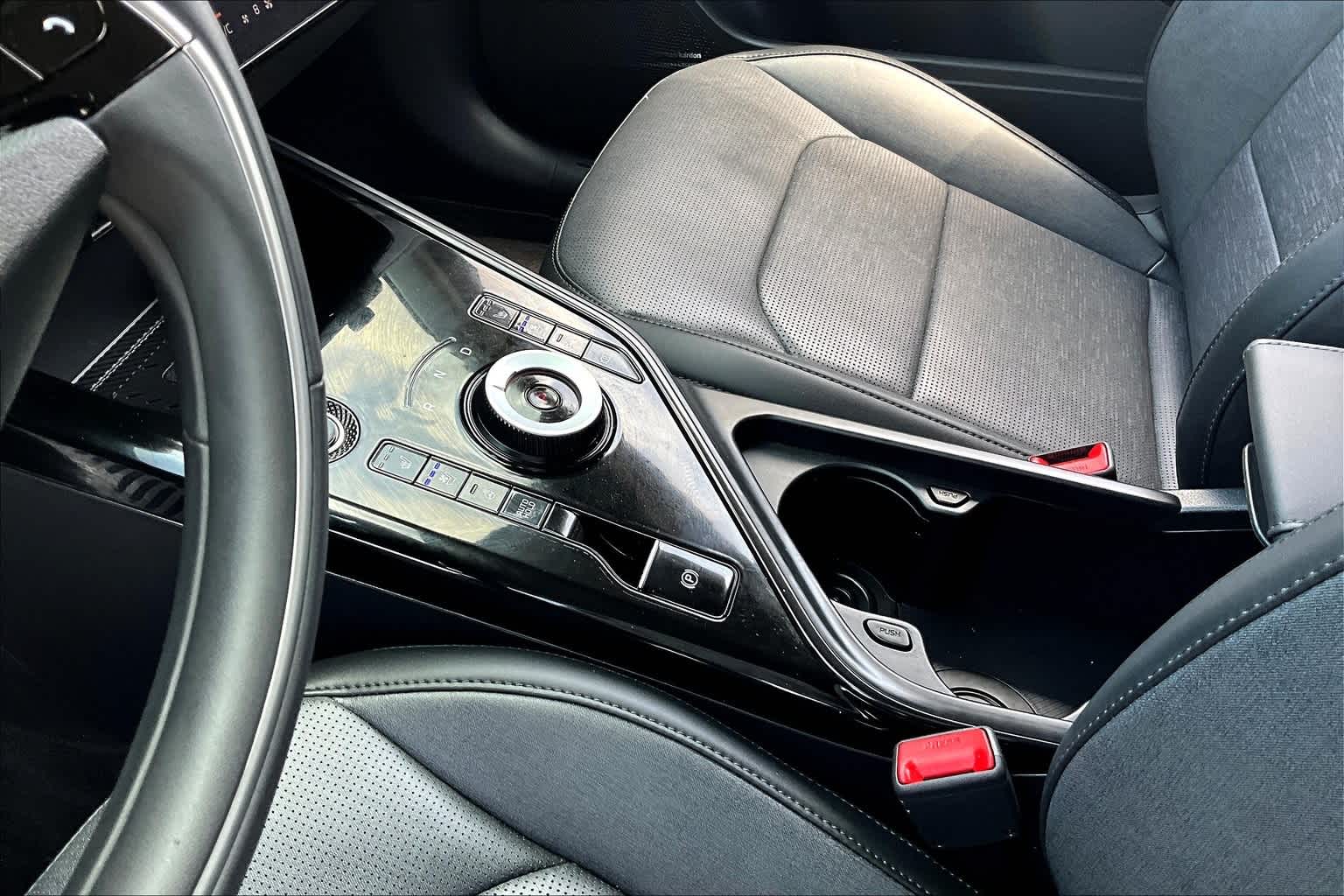 2023 Kia Niro Wave 14