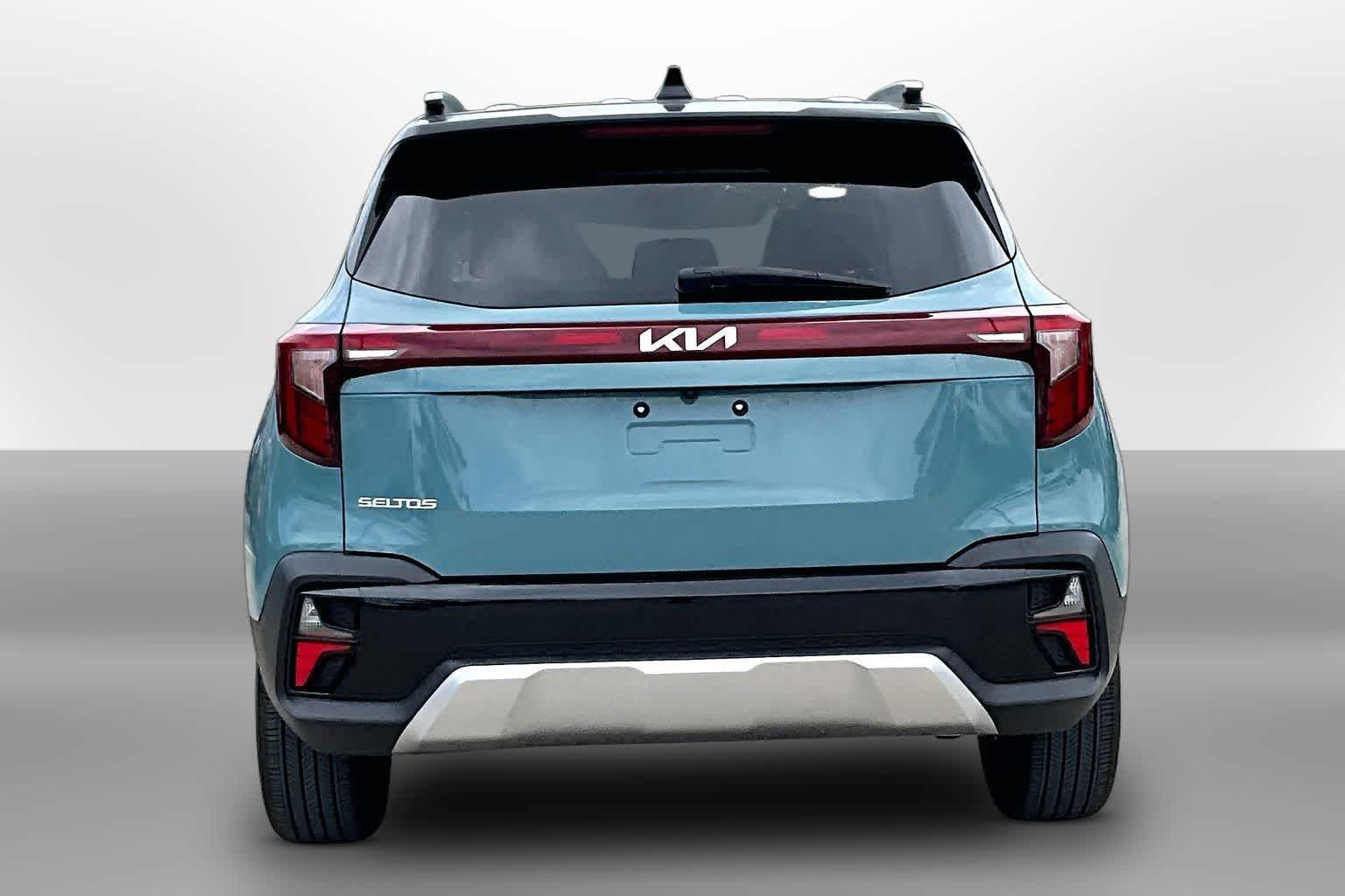 Thumbnail: 2024 Kia Seltos - 4