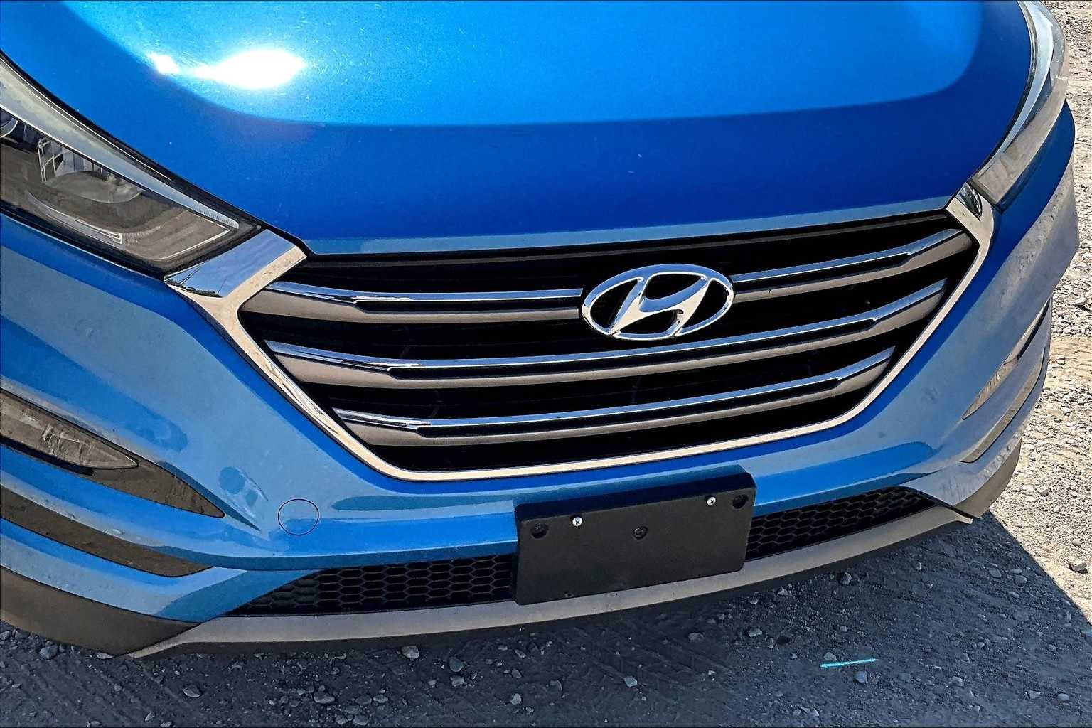 Thumbnail: 2016 Hyundai Tucson - 29
