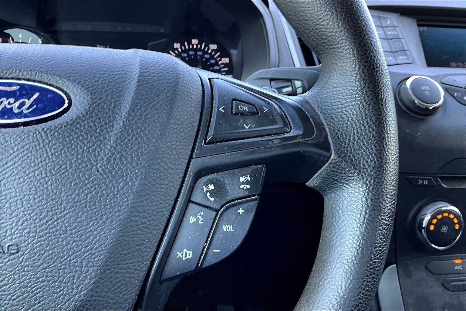 Thumbnail: 2015 Ford Edge - 20