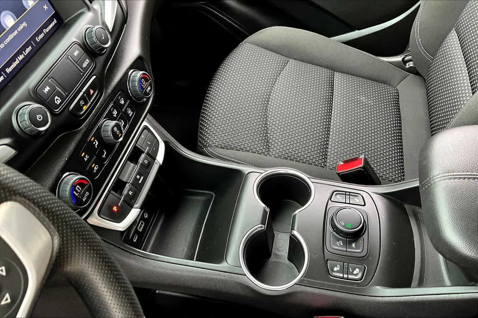 Thumbnail: 2022 GMC Terrain - 13