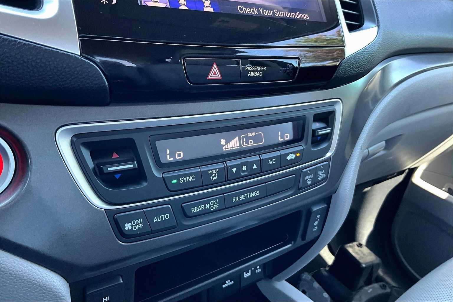 Thumbnail: 2017 Honda Ridgeline - 25