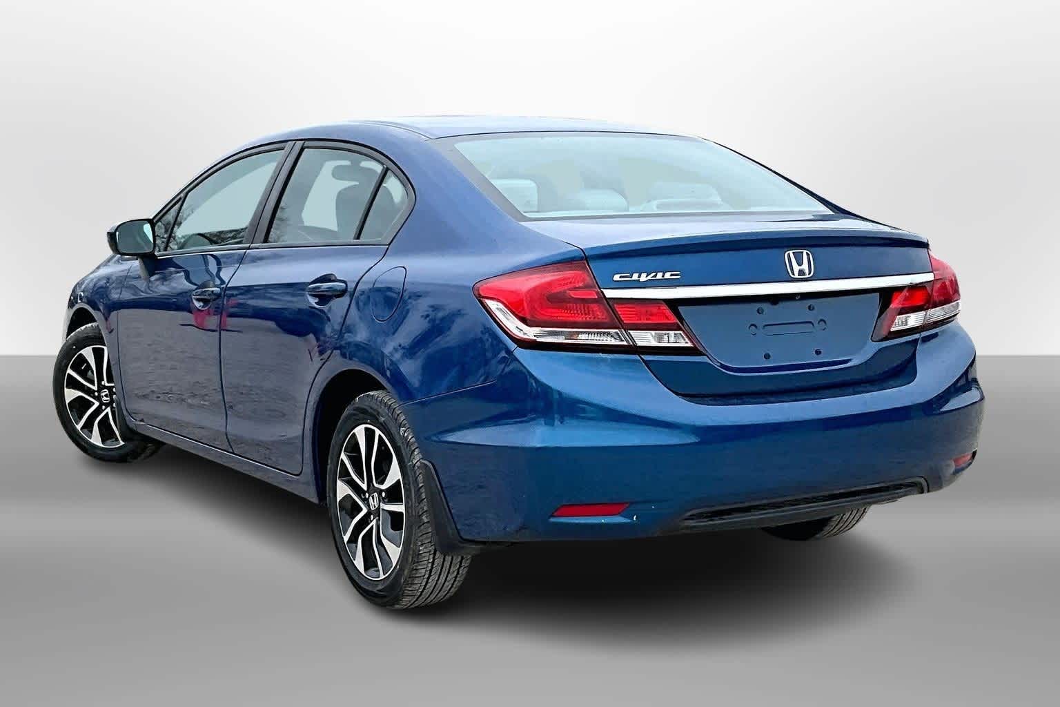 Thumbnail: 2015 Honda Civic - 11