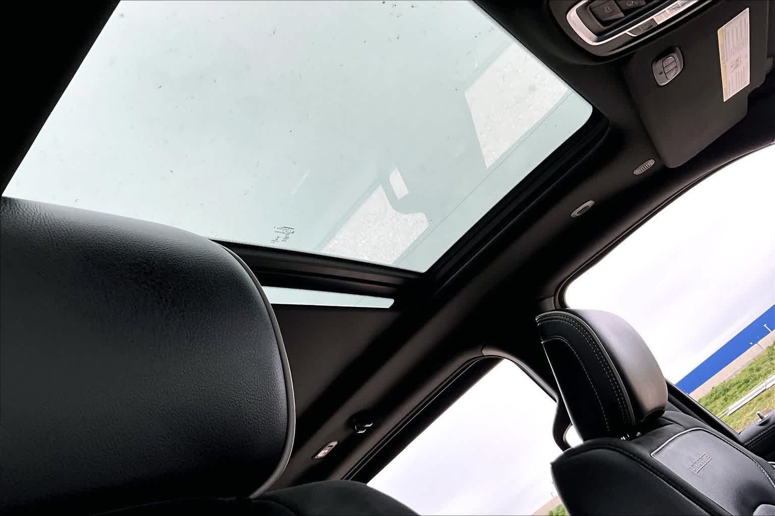 Thumbnail: 2021 RAM 1500 - 15