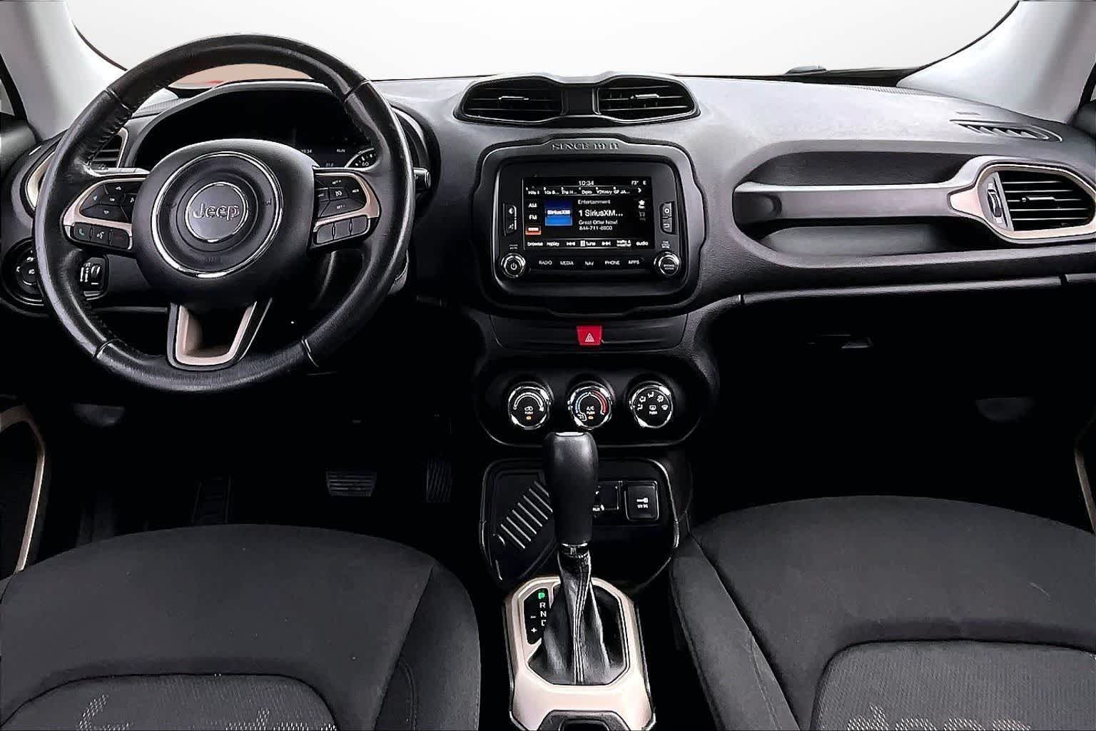 Thumbnail: 2017 Jeep Renegade - 11