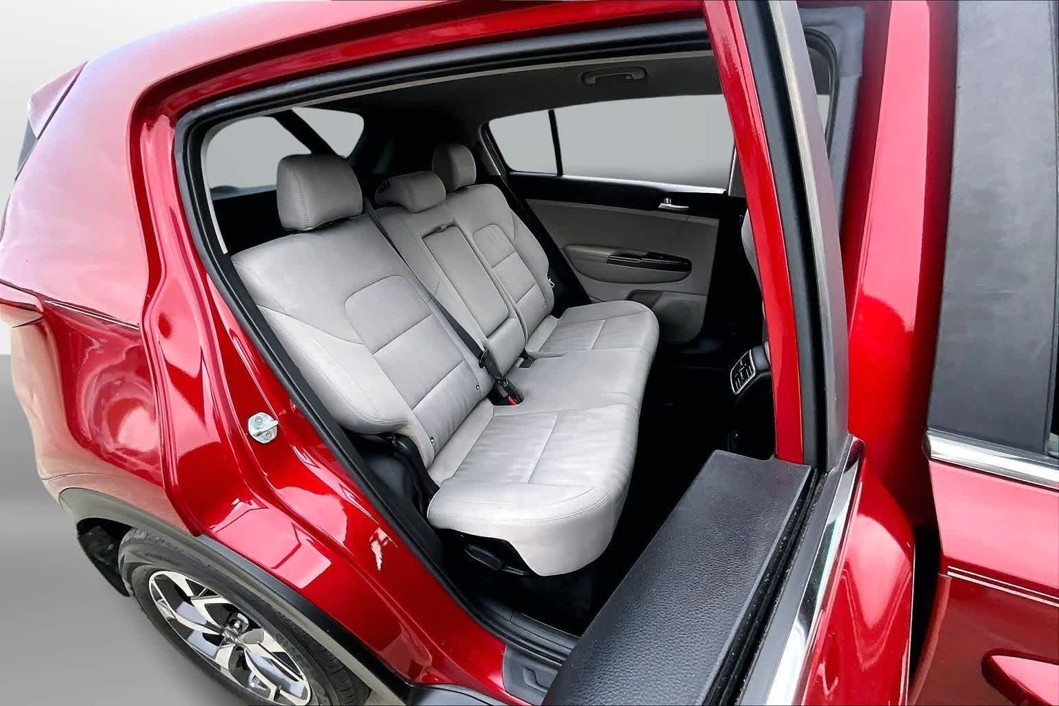 Thumbnail: 2021 Kia Sportage - 28