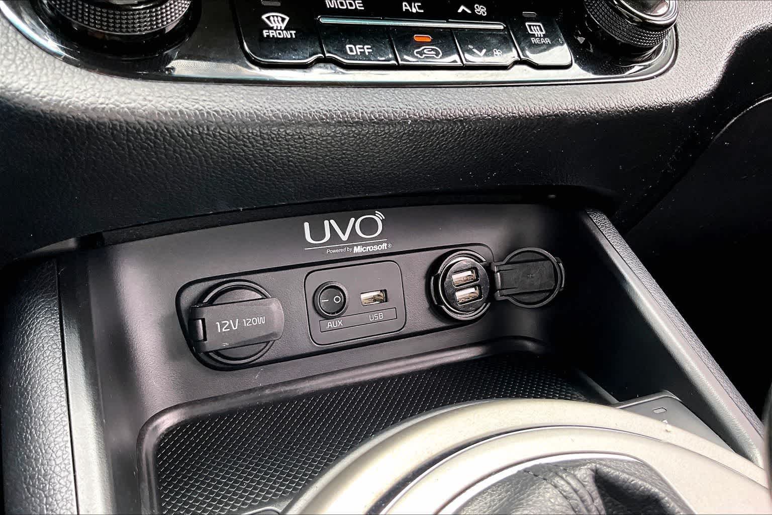 Thumbnail: 2014 Kia Sportage - 21