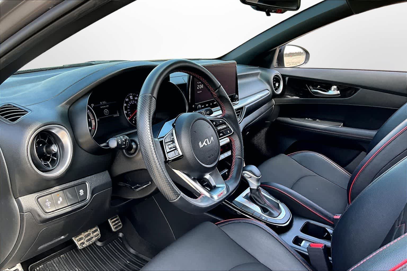 Thumbnail: 2023 Kia Forte - 12