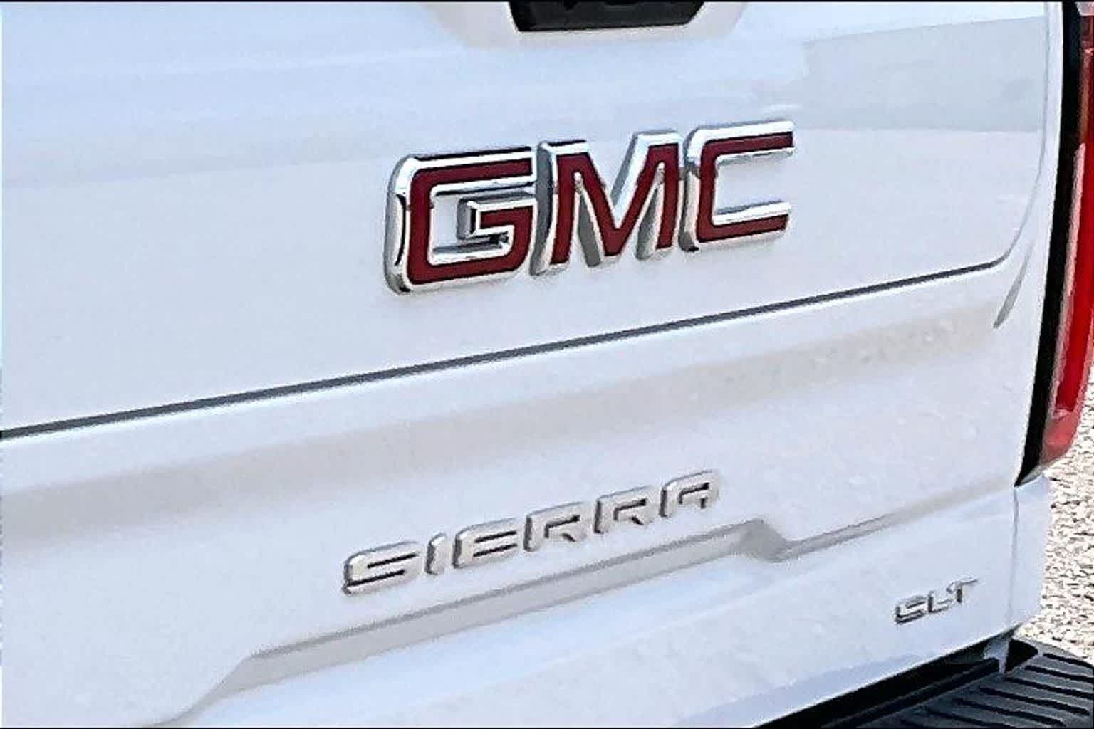 Thumbnail: 2023 GMC Sierra 1500 - 30