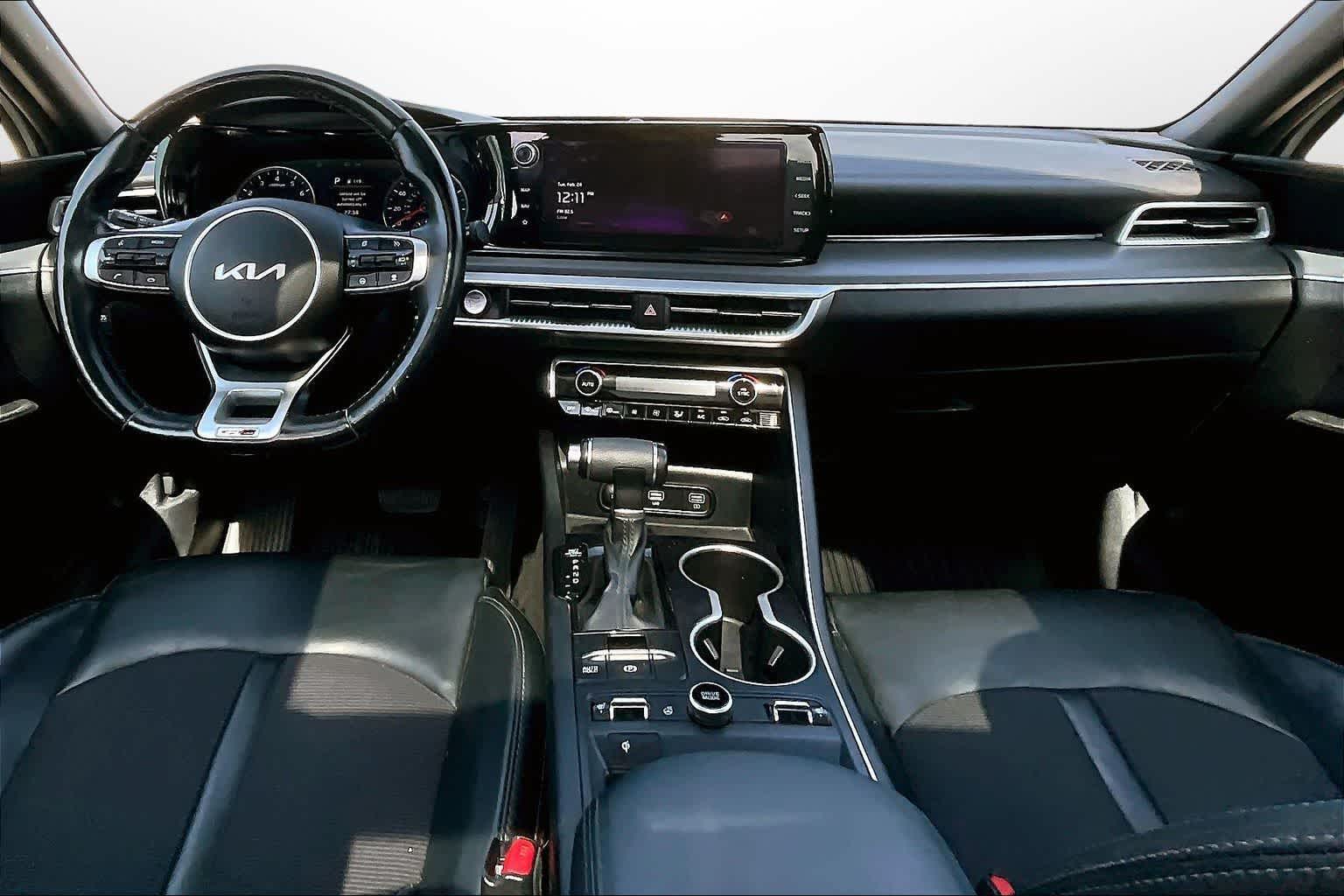 Thumbnail: 2022 Kia K5 - 13