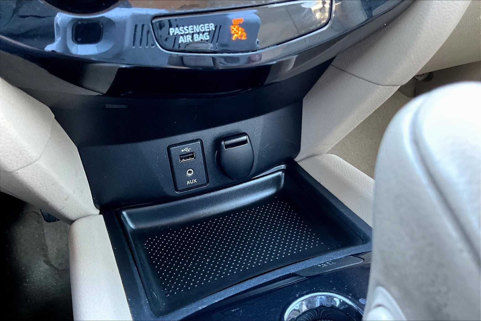 Thumbnail: 2014 Nissan Rogue - 23