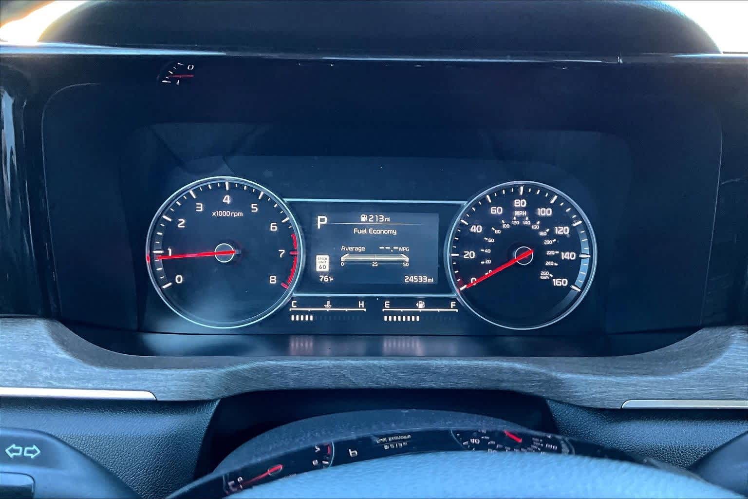 Thumbnail: 2023 Kia Sorento - 21