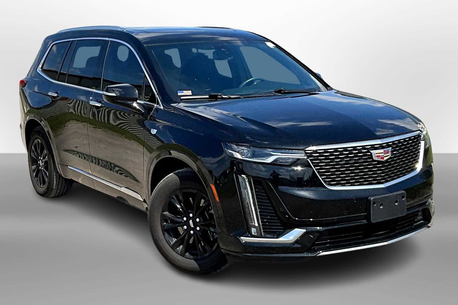 Thumbnail: 2023 Cadillac XT6 - 10