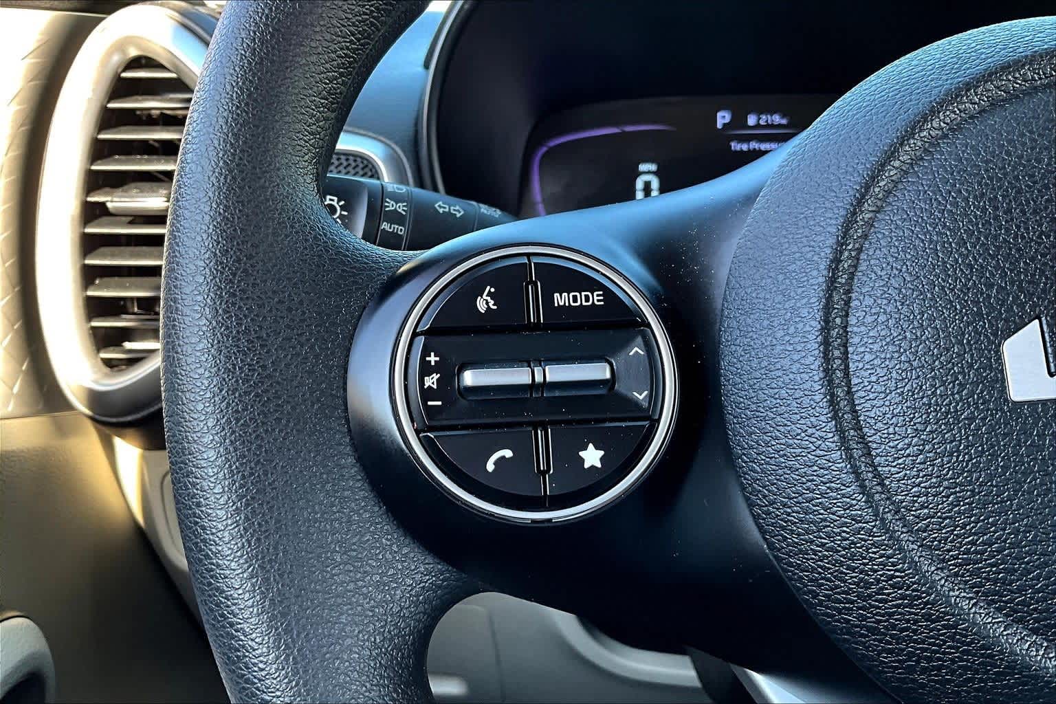 Thumbnail: 2023 Kia Soul - 19